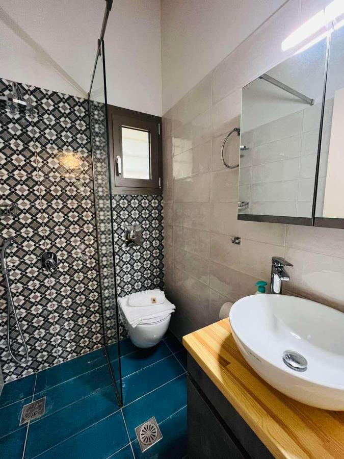 Gargarou Residences Kompoi Exterior photo