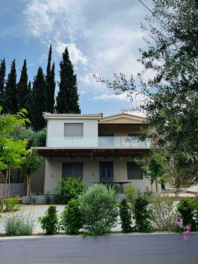 Gargarou Residences Kompoi Exterior photo